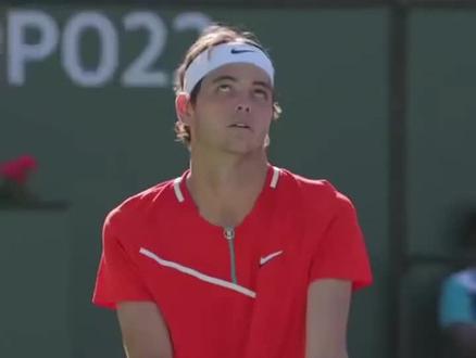 出她的失误 出她的失误