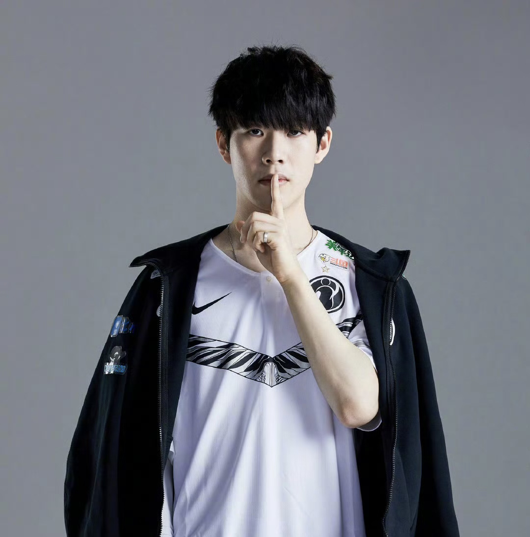 也是对比赛 也是对比赛