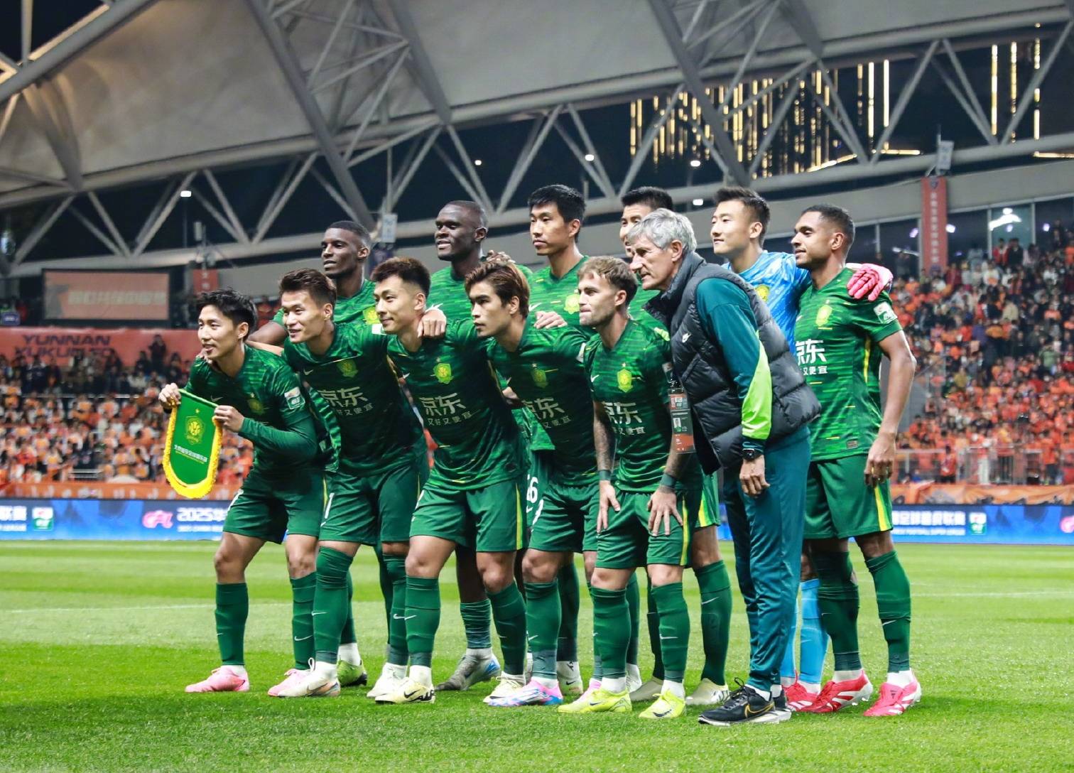 的中场调度 的中场调度