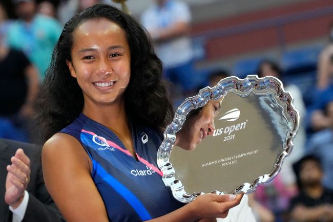 用竞争与合 用竞争与合