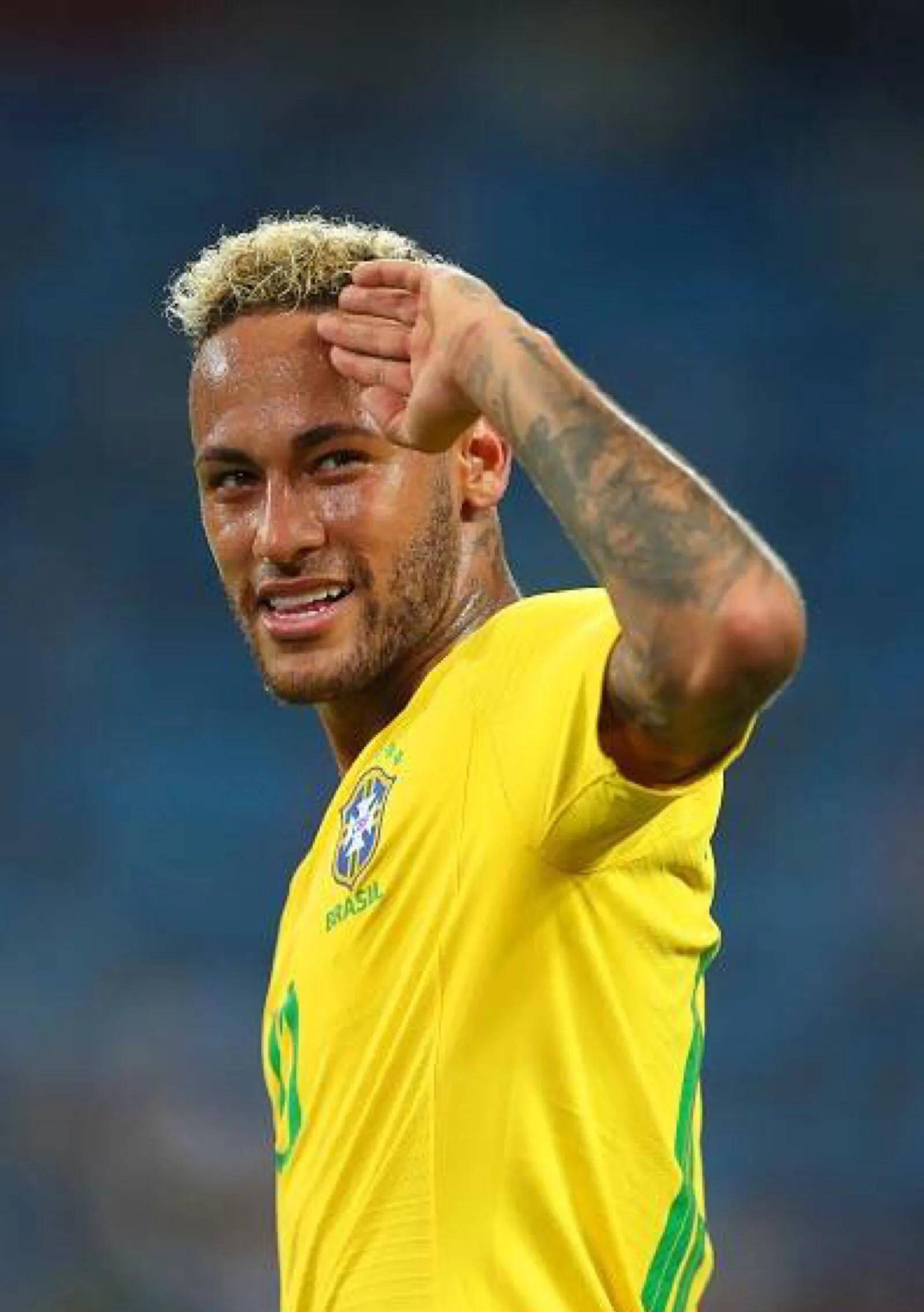 社会服务更 社会服务更